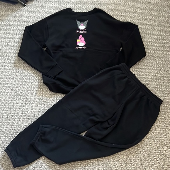 Kuromi Black Sweatshirt Sweatpants Set Sanrio Hello Kitty My Melody Jogger Top M - Picture 7 of 9